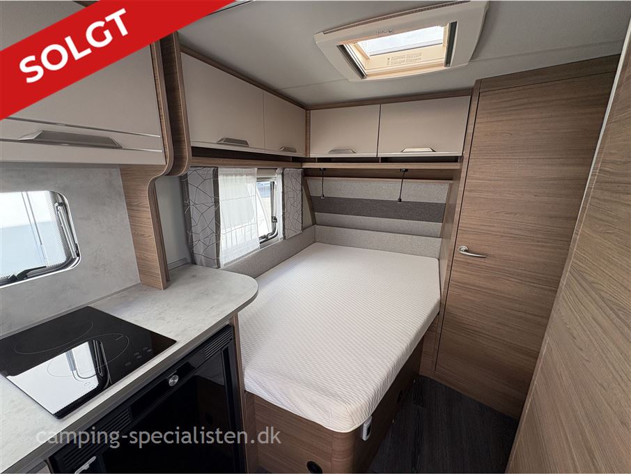 Knaus Sport 450 FU SPORT E POWER SELECTION Inkl. NYT Ventura 300 fortelt